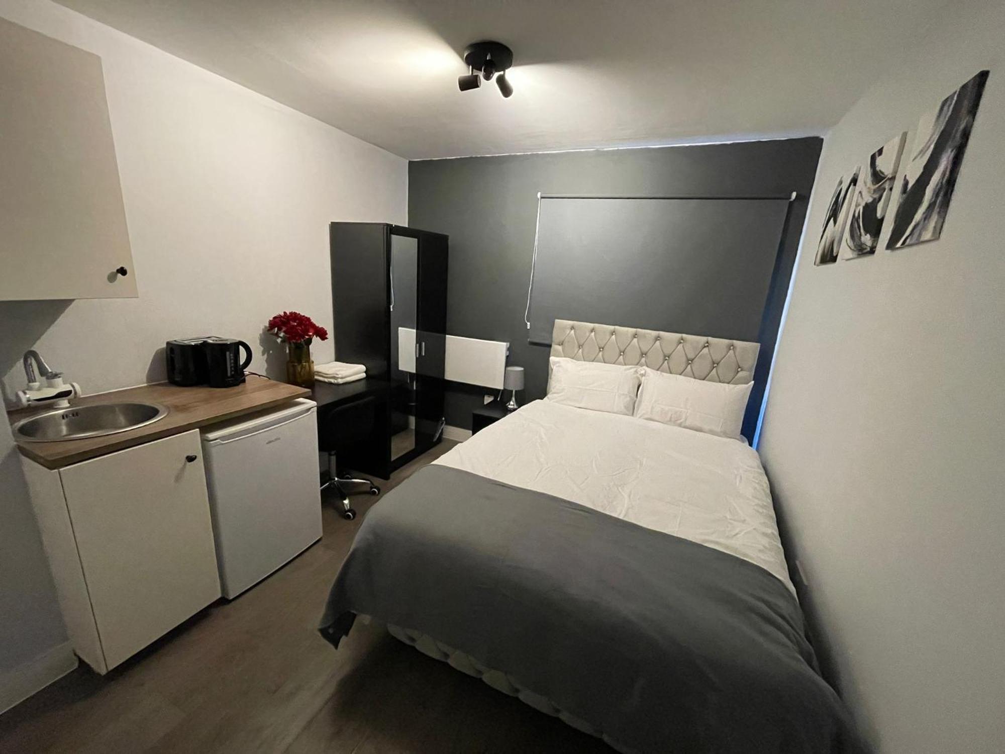 Letzi Premium Cozy Retreat Private En-Suite Rooms, Wembley London Luaran gambar
